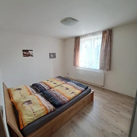 H Apartment Jankov (Central Bohemian)